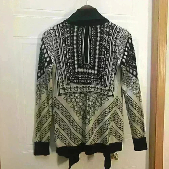 Staring at  Stars Intarsia Aztec Drape Cardigan - Picture 11 of 11